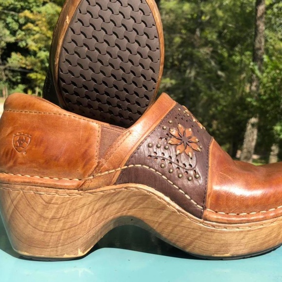 Ariat Bella brown floral clogs size 8B - Picture 4 of 4